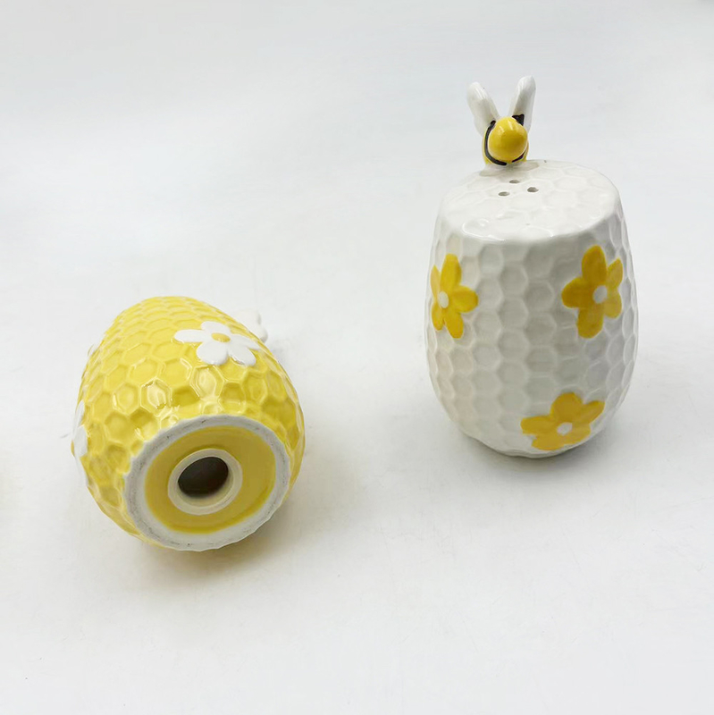 花と蜂 セラミック 塩と胡桃のシェイカ キッチン用品 家具装飾