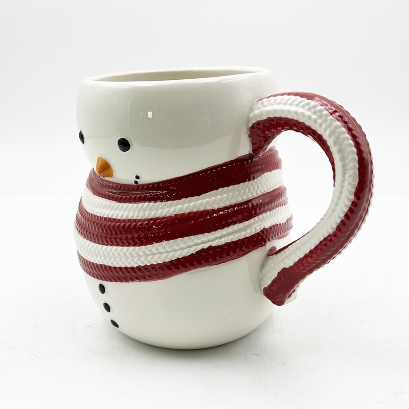クリスマスシリーズ コーヒー 水 牛乳 スノーマンカップ 可愛い クリスマスカップ プレゼント用陶器カップ 家飾り