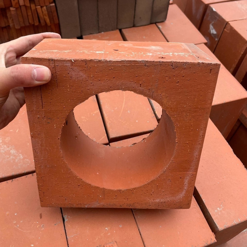 天然赤粘土テラコッタ空洞ブロック 壁カバー用ヤリタイル 風のレンガ サイズ200×200mm 方形パターン