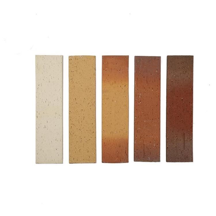 天然粘土 外壁壁カバータイル 炉火で完成した分割面 レンガ壁フラニールタイル カフェと住宅のファサード