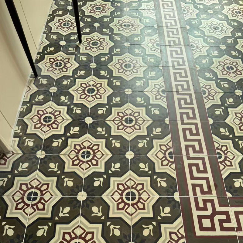 レトロスタイルのセメント エンカウスティックタイル 花のパターン 装飾タイル 室内隔壁と屋外庭園
